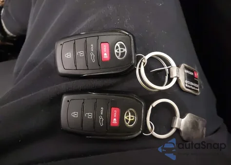 2024 Toyota Grand Highlander Limited из США, поврежденный, VIN 5TDAAAB58RS042149